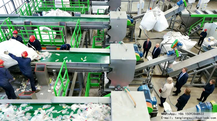 Línea de Trituración y Limpieza Reforzada Automática Modelo 1000 – Equipo Especial para Películas y Bolsas Tejidas de Plástico