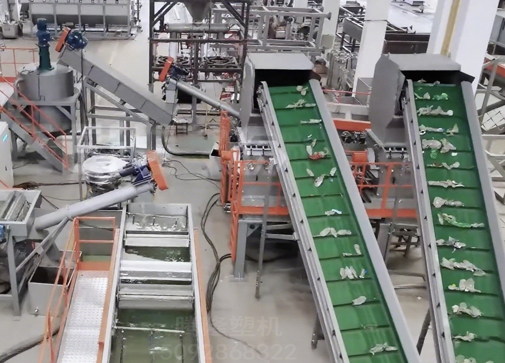 Equipos de reciclaje de botellas de bebidas de alta eficiencia en Leiyang, Hengyang: Un superviviente de accidente acuático reinicia su emprendimiento y alcanza el éxito en el sector ecológico