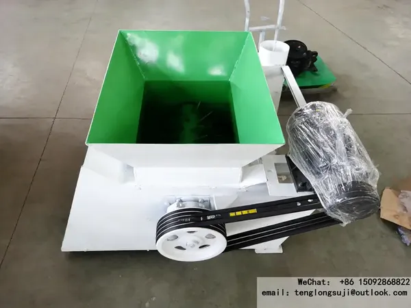 Machine de recyclage plastique
